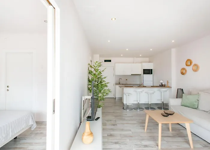 Paraiso Del Sur 2-bedroom Luxury Suite, Sea & Mountain Views * Costa Adeje (Tenerife)