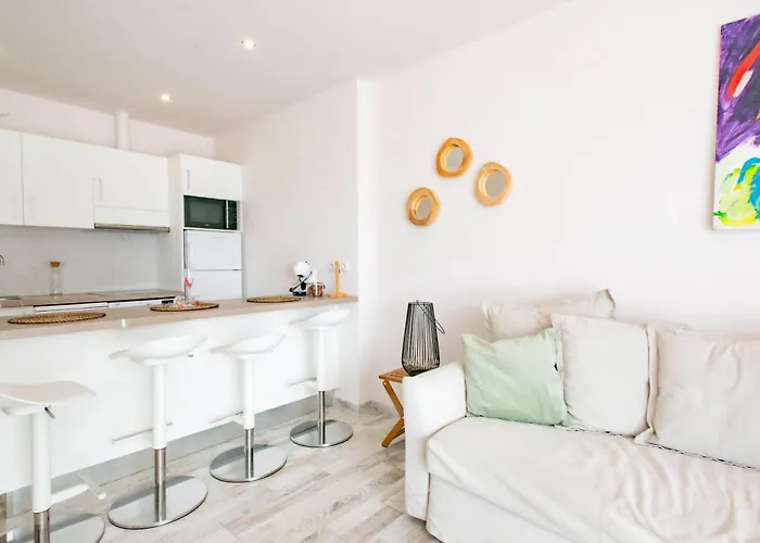 Paraiso Del Sur 2-bedroom Luxury Suite, Sea & Mountain Views Apartment Costa Adeje (Tenerife)