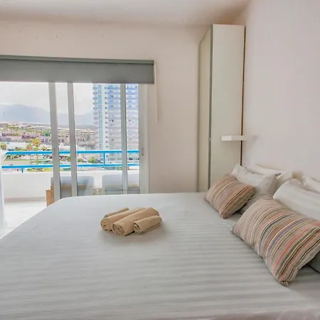 Apartment Paraiso Del Sur 2-bedroom Luxury Suite, Sea & Mountain Views
