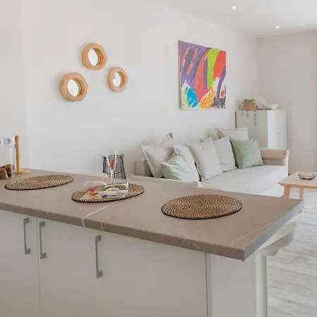Апартаменти Paraiso Del Sur 2-bedroom Luxury Suite, Sea & Mountain Views