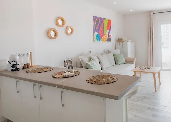 Appartement Paraiso Del Sur 2-bedroom Luxury Suite, Sea&mountain Views